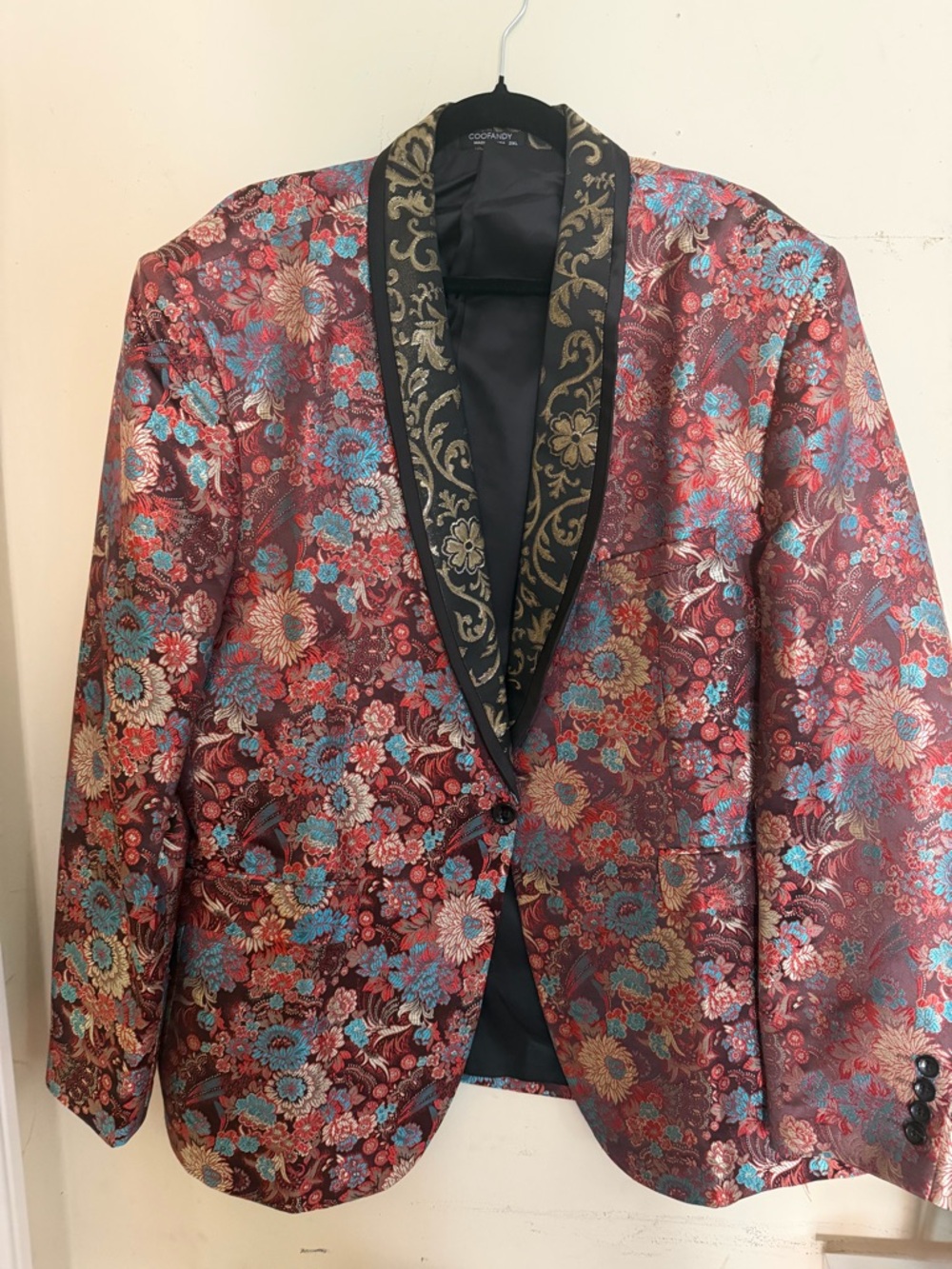 Floral Burgundy Jacquard Blazer with Black Shawl Collar